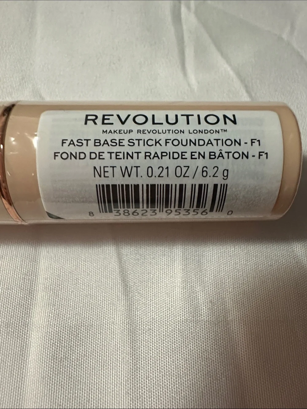 Makeup Revolution Fast Base Stick Foundation F1 New